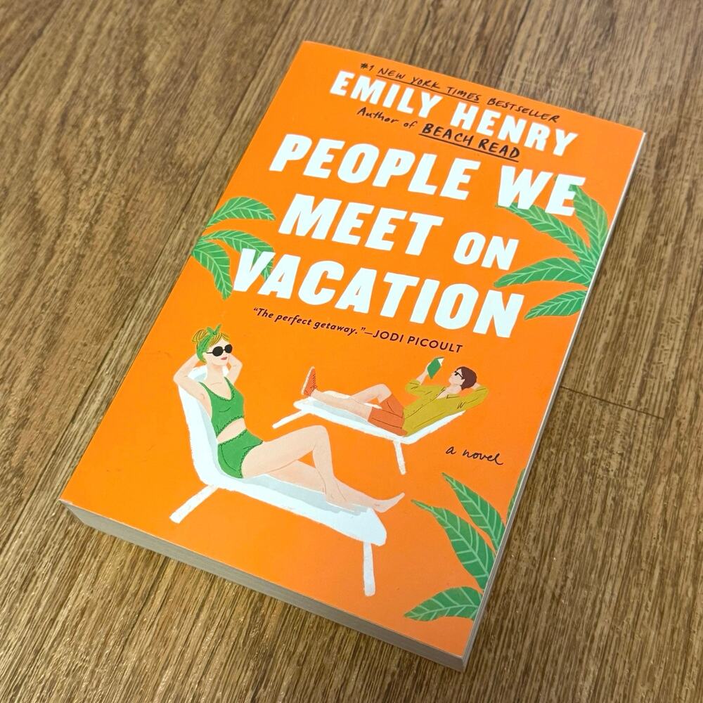 People We Meet on Vacation by Emily Henry Paperback Book